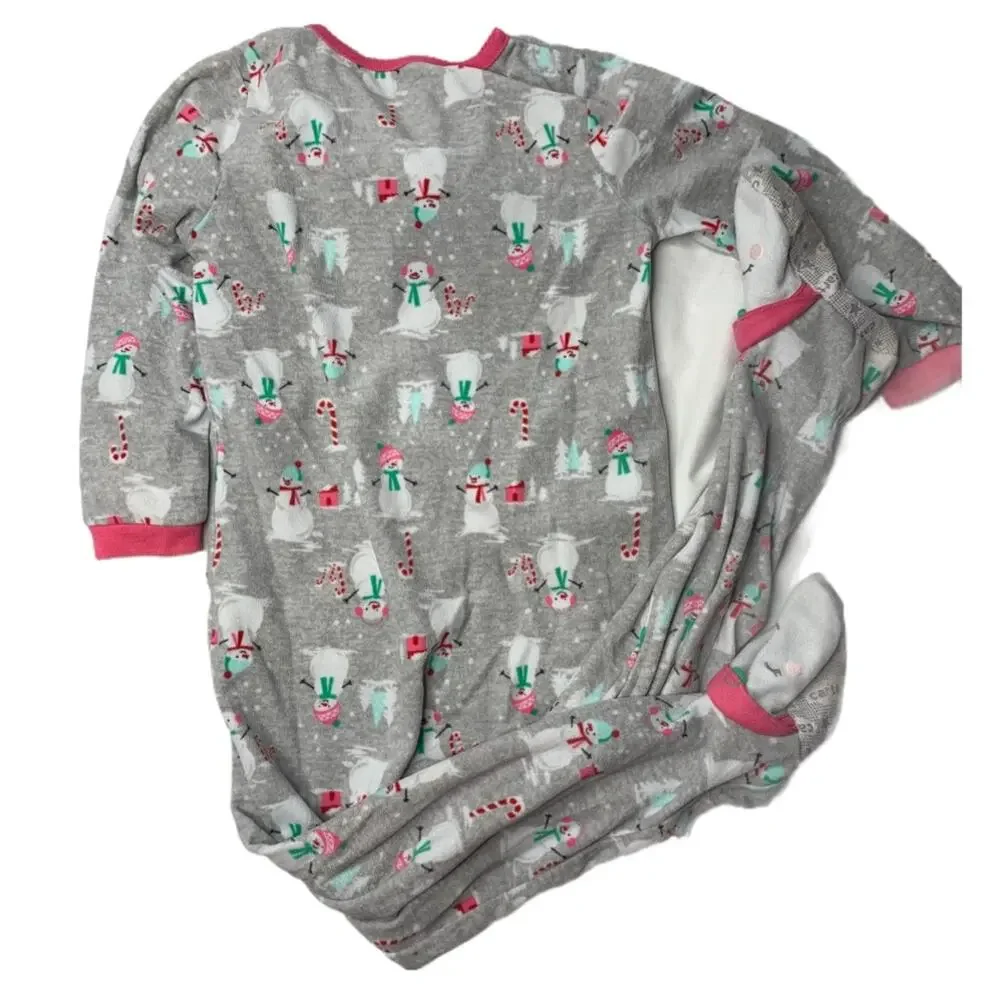 Carter’s 5T zip up Santa footie pajamas snowmen
